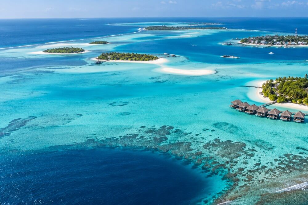 Wyspy i laguny North Malé Atoll z lotu ptaka
